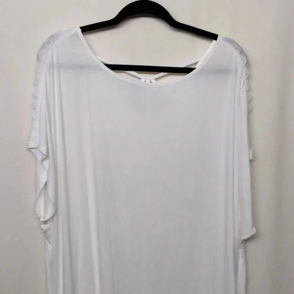 Cato White T-shirt - Picture 6 of 10
